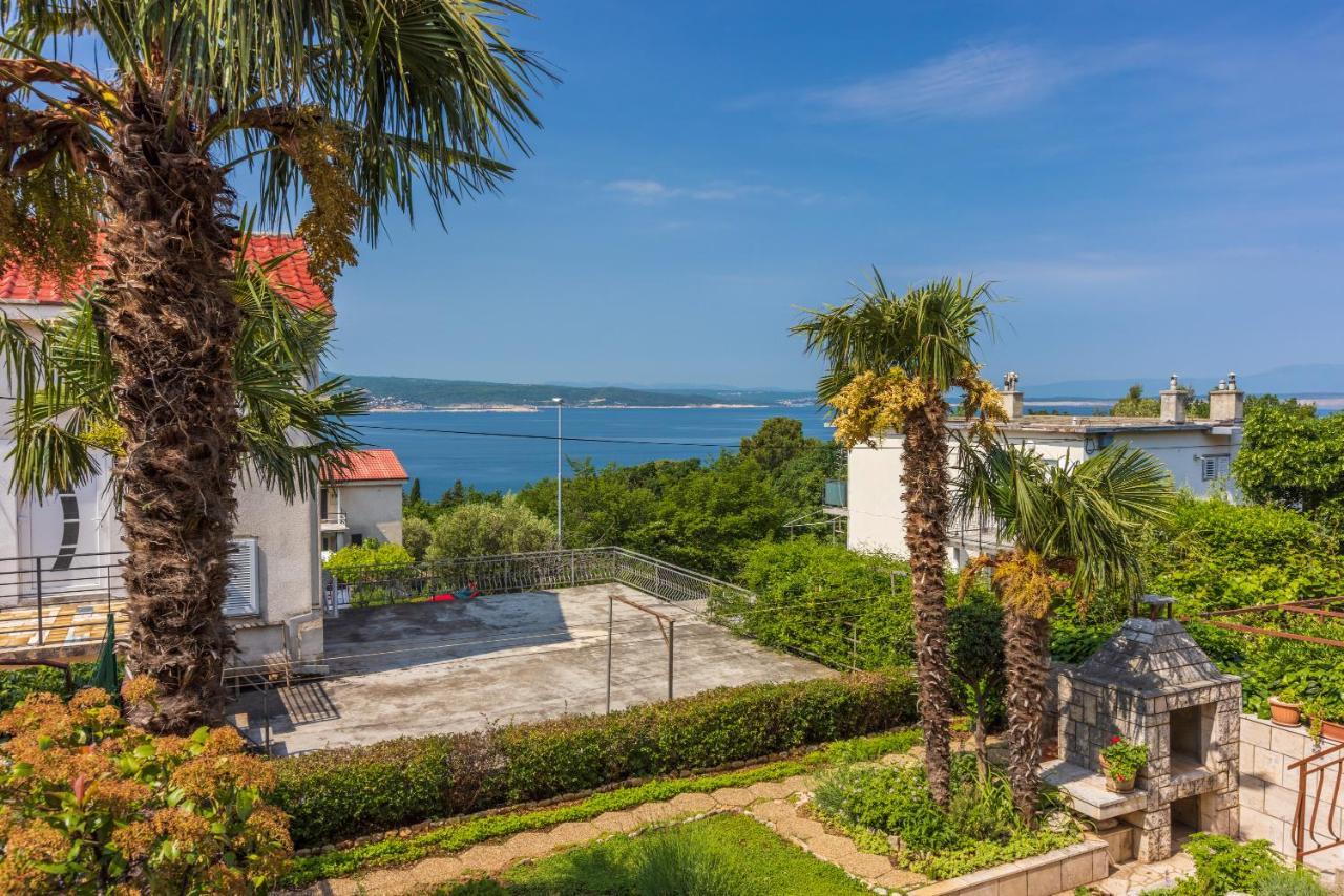 Apartment Arya Crikvenica Buitenkant foto